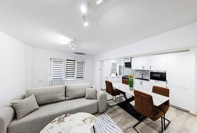 Apartament cu 3 camere decomandat în Central - 2