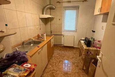 Apartament 2 camere - parter - zona NORD Ploie?ti (Gostat)