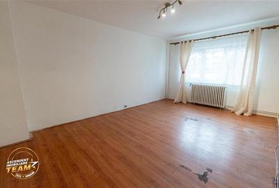 Apartament cu 3 camere decomandat în Lenin - 6