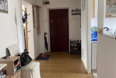 Apartament cu 3 camere decomandat în Muncii - 1