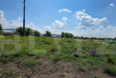 Teren extravilan 16 arii zona in dezvoltare - 1