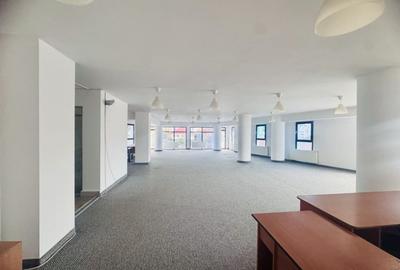 Spatiu comercial open space de 200 mp, Zona Semicentrala - 5