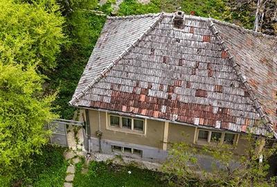 Casă individuală cu 3 camere cu Canalizare în Astra - 2