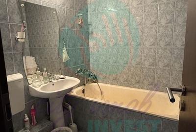 Apartament cu 3 camere decomandat în Calea Călărașilor - 9