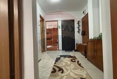 Apartament cu 2 camere decomandat, mobilat în Central - 2