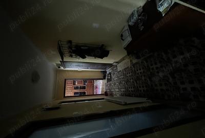 Proprietar, vand apartament doua camere - 5