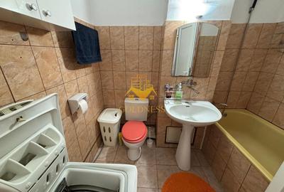 Garsonieră decomandată, mobilată în Central - 8