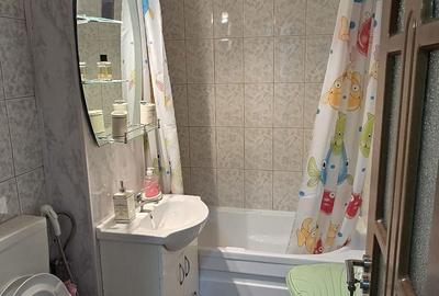 Garsonieră decomandată în Central - 8