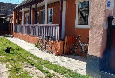 Casă cu 4 camere în Șoimuș - 4