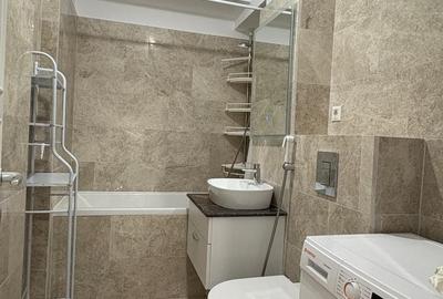 Apartament cu 7 camere în Central - 8