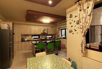 Casă cu Teren 500 Mp în 1 Decembrie - 4