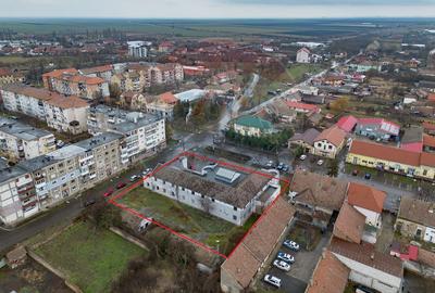 Spațiu comercial ultracentral în Jimbolia – 1.048 mp utili - 2