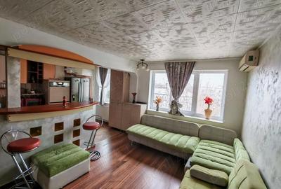 Apartament cu 3 camere decomandat în Tomis Mall - 2