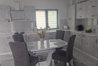 Casă cu 4 camere cu Teren 252 Mp în Berceni - 12