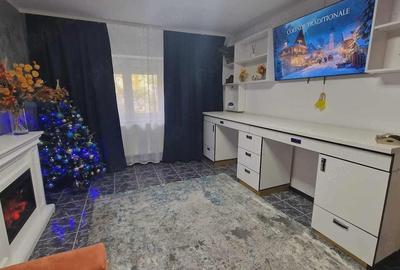 Apartament cu 3 camere decomandat în Central - 3