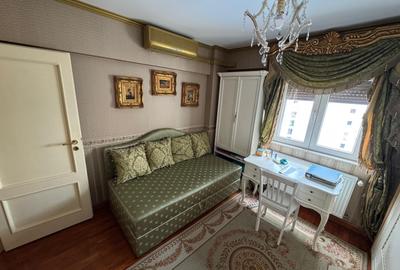 Apartament cu 3 camere decomandat, mobilat în P-ța Unirii - 2