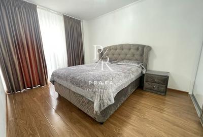Apartament cu 3 camere semidecomandat, mobilat în Florești