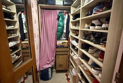 Apartament cu 3 camere decomandat în E3 - 8