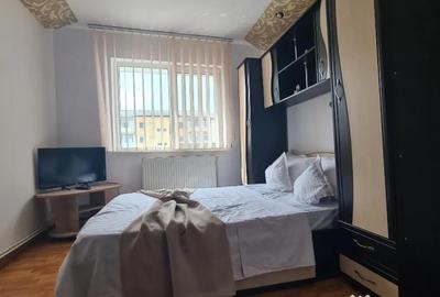 Apartament cu 3 camere decomandat în Central - 9