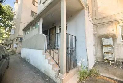 Spațiu comercial, de 175 mp, în Central - 16