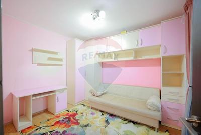 Apartament cu 3 camere semidecomandat, mobilat în Valenta - 6
