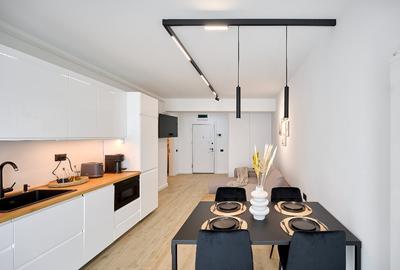 Ofer pentru inchiriere apartament cu doua camere cu vedere perfecta la mare - 3