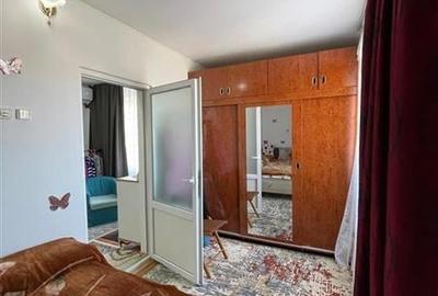 Apartament 3 camere de vanzare zona 23 August Tulcea - 4