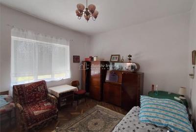 Caransebes, Casa cu Teren de 585 Mp, Zona Sesu Rosu - 3