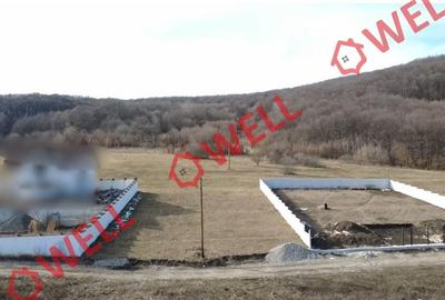 Teren intravilan de 900 mp, în Vâlcele - 2