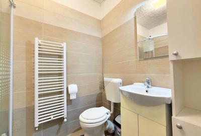 Casă cu 4 camere în Livada - 2