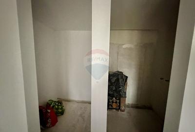 Casă cu 4 camere de vânzare - 4