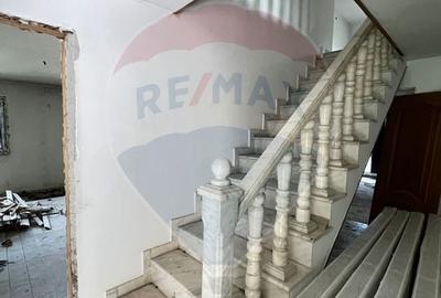 Casă individuală cu 7 camere cu Canalizare în Mădei - 7