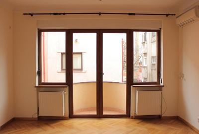 Apartament  de inchiriat - 9