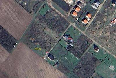 Teren Rasnov, 1022 mp, 45000 Euro, CU existent.
