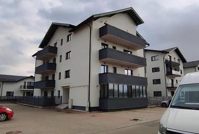 Garsonieră decomandată în Sânpetru - 4