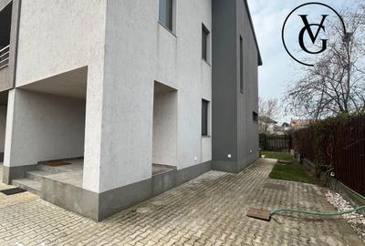 Casă cu 5 camere cu Teren 350 Mp în Băneasa - 2