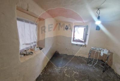 Casa / Vila cu 3 camere de vanzare - 12