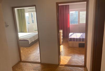 Apartament cu 3 camere decomandat, mobilat în Tomis III - 4