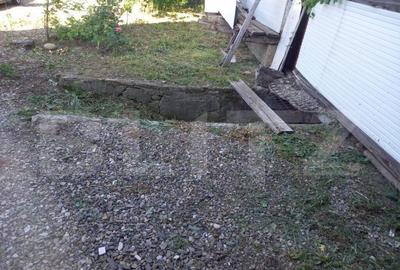 Casa individuala, 6 camere, 100mp, 1700 mp teren, zona loc.P - 2