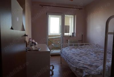 Apartament cu 3 camere decomandat în Girocului - 8
