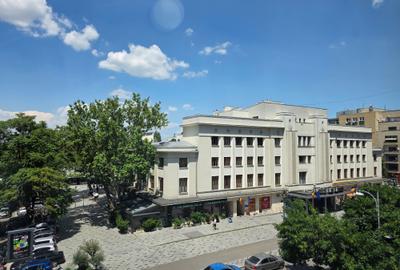 Apartament cu 3 camere decomandat în Calea Victoriei - 1