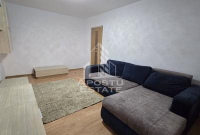 Apartament cu 3 camere, decomandat, zona Lipovei - 2