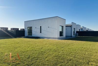 Casă individuală cu 4 camere cu Canalizare în Domnești - 15