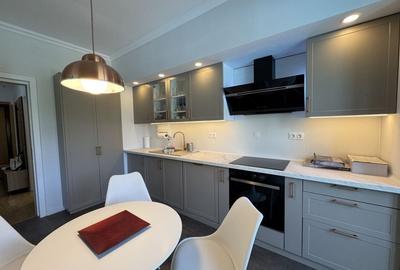 Apartament duplex modern, spatios cu vedere care piscina si parc - 13