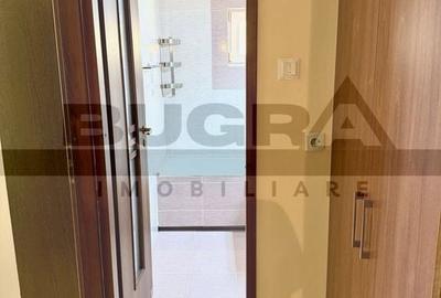 Apartament de 3 camere, parcare, zona UMF - 6