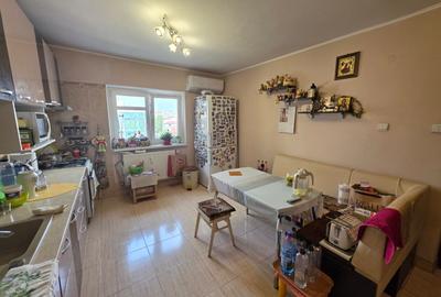 Apartament cu 3 camere decomandat, mobilat în Vitan Mall - 6