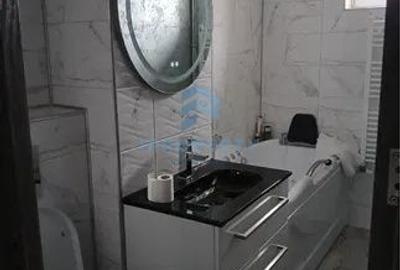 Apartament cu 2 camere, mobilat în Titan - 1
