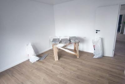 Apartament cu 4 camere decomandat în Crângași - 3