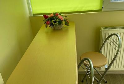Apartament cu 2 camere decomandat în Cornișa - 3