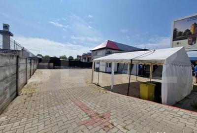 Spațiu comercial, de 300 mp, în Central - 4